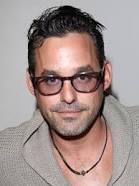 How tall is Nicholas Brendon?